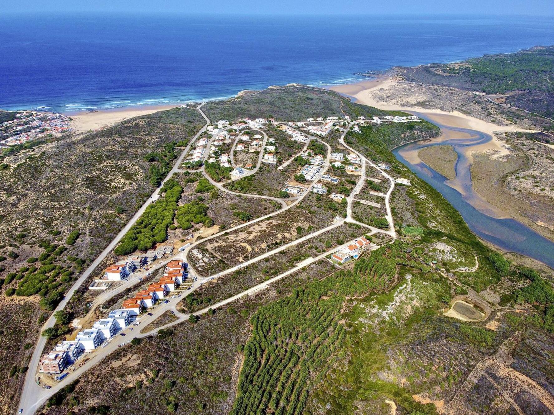 Beach&Nature Apartment - 2bedroom apt in Aljezur Exterior foto